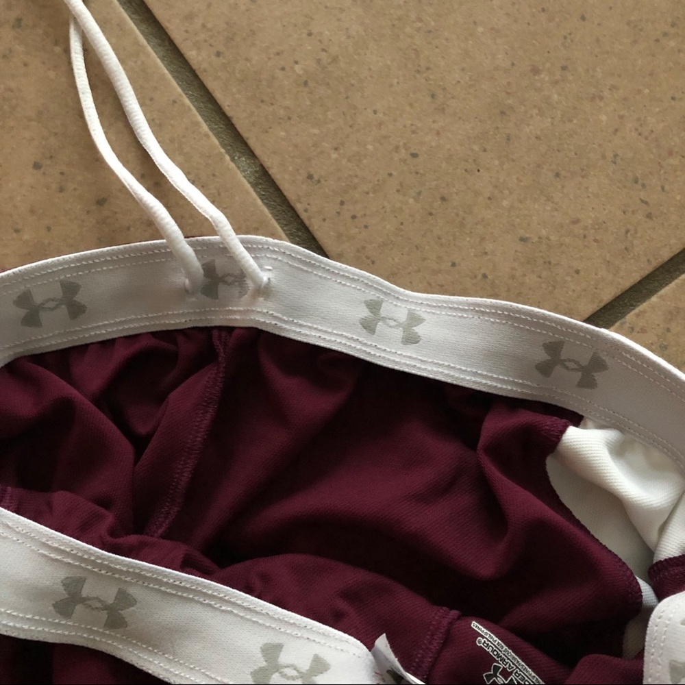 Under Armour Drawstring Shorts - Picture 3 of 4